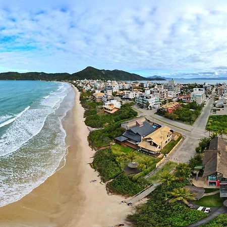 Olhos Verdes Guest House Bombinhas Eksteriør billede