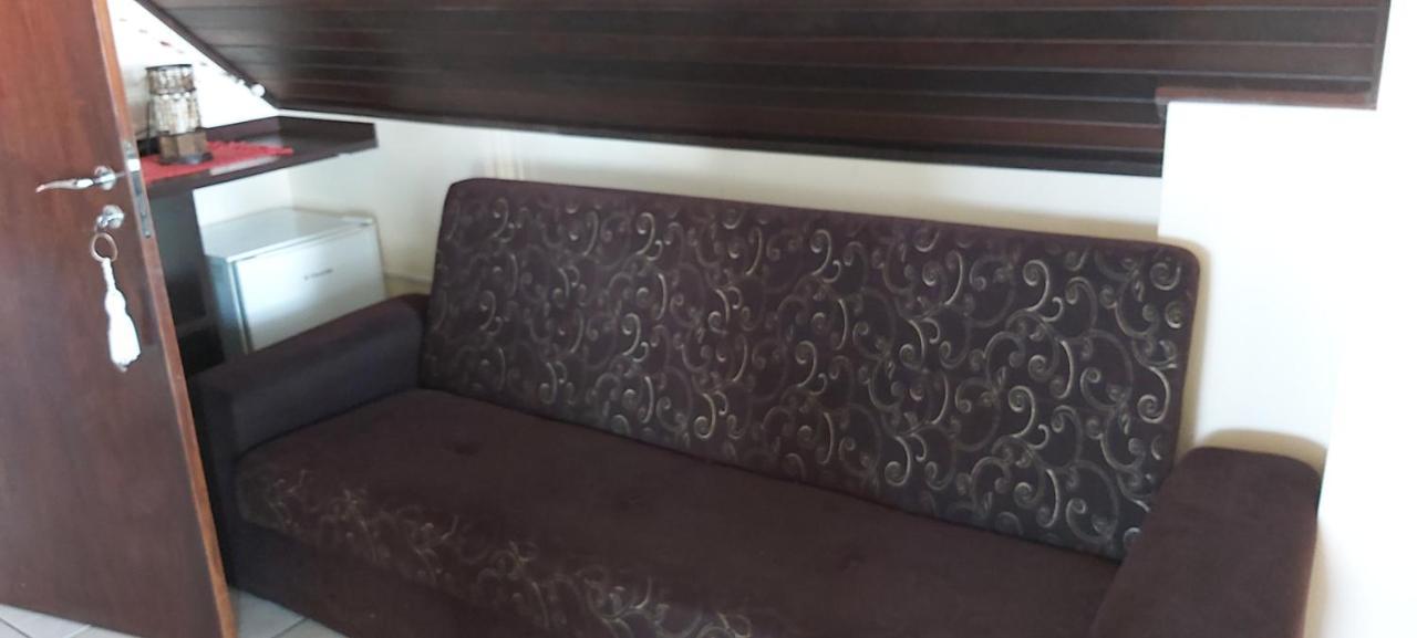 Olhos Verdes Guest House Bombinhas Eksteriør billede