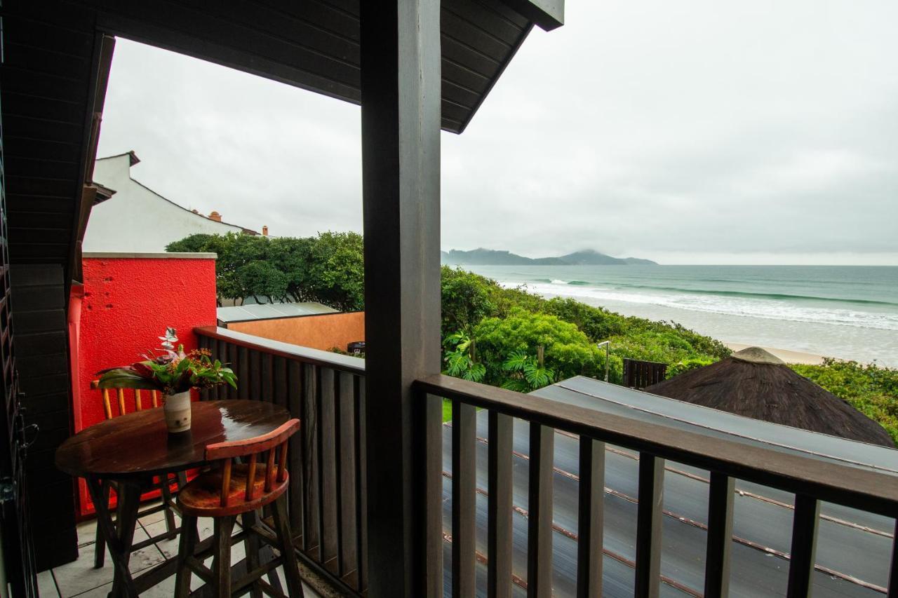 Olhos Verdes Guest House Bombinhas Eksteriør billede