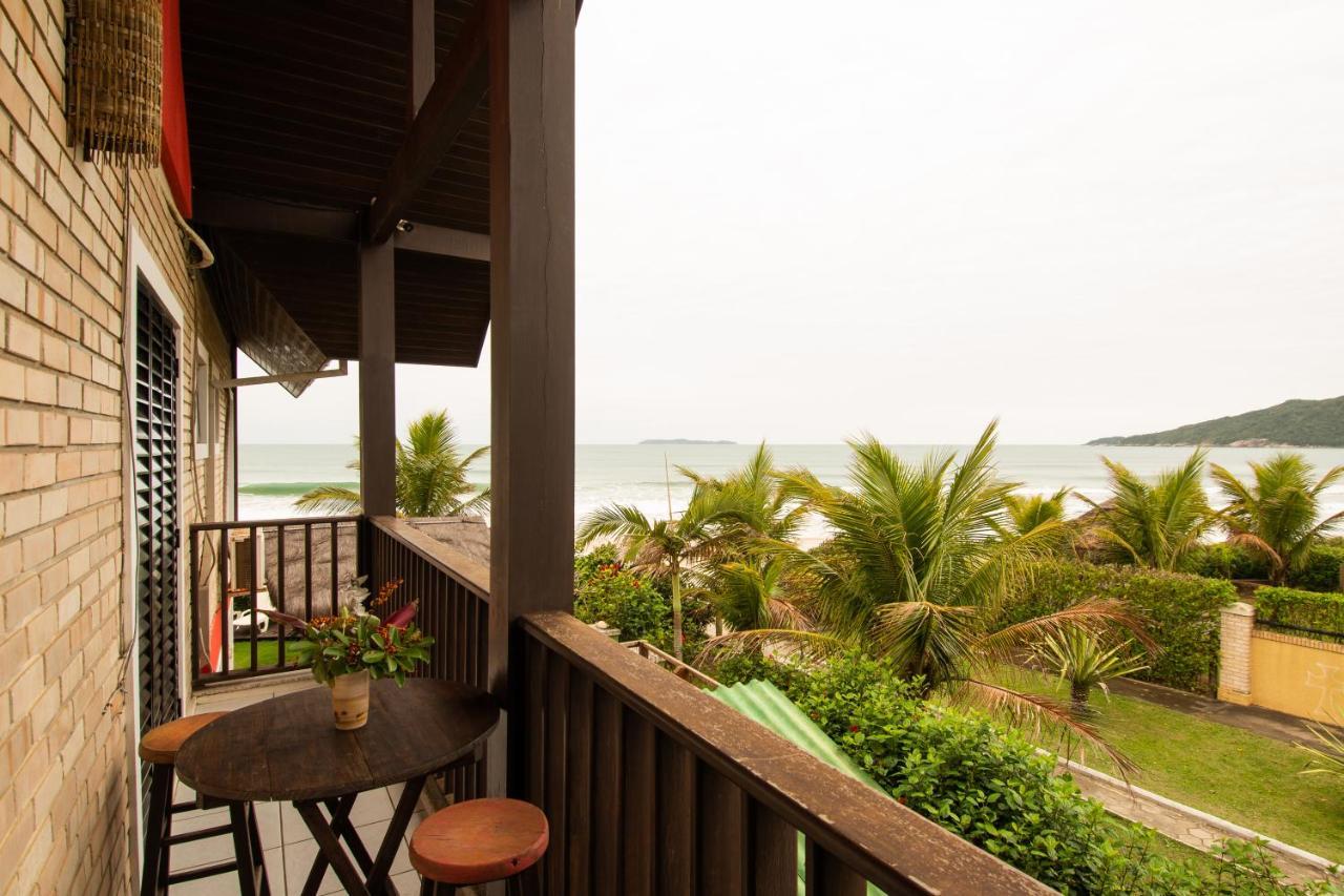 Olhos Verdes Guest House Bombinhas Eksteriør billede