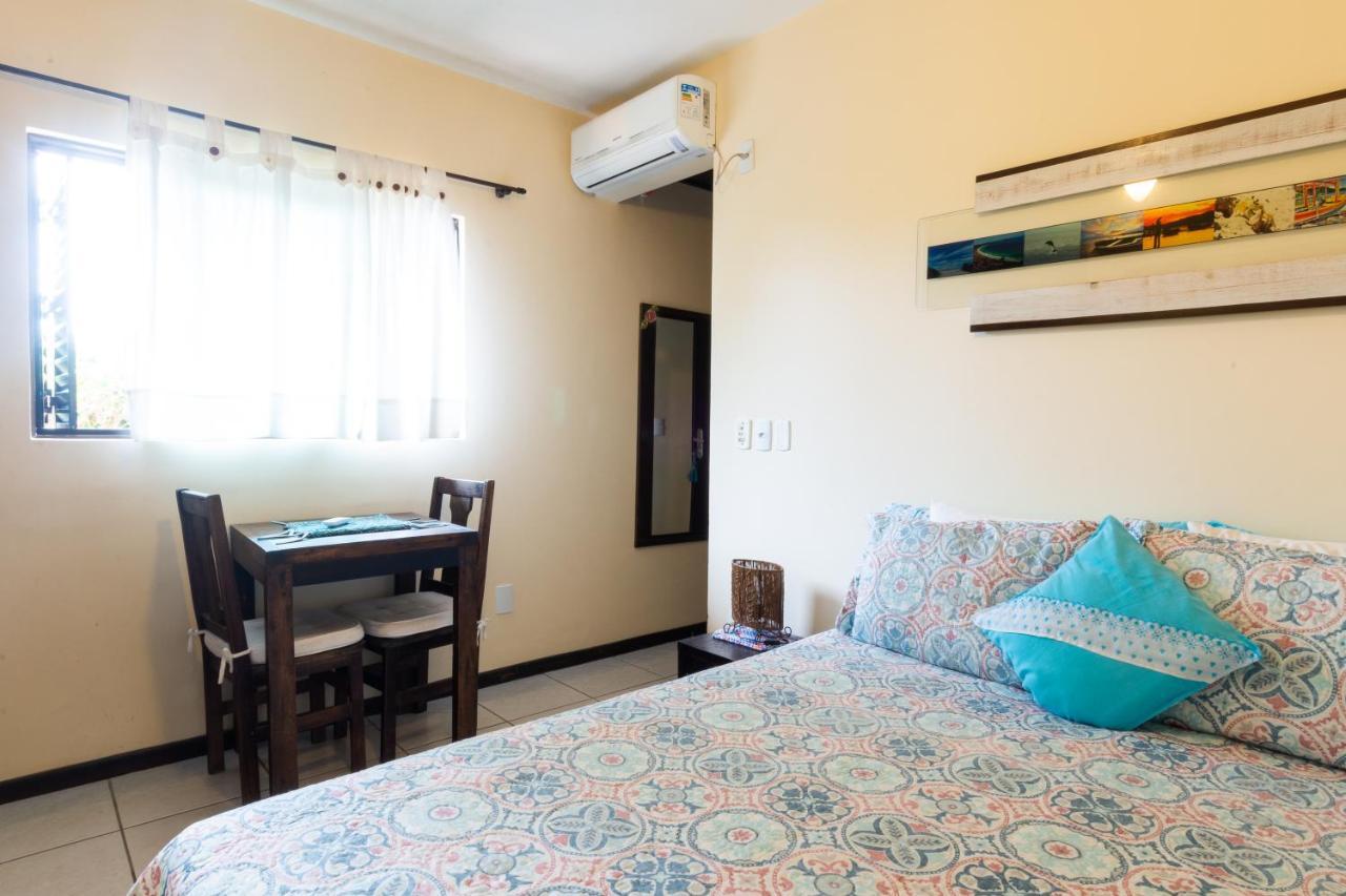 Olhos Verdes Guest House Bombinhas Eksteriør billede