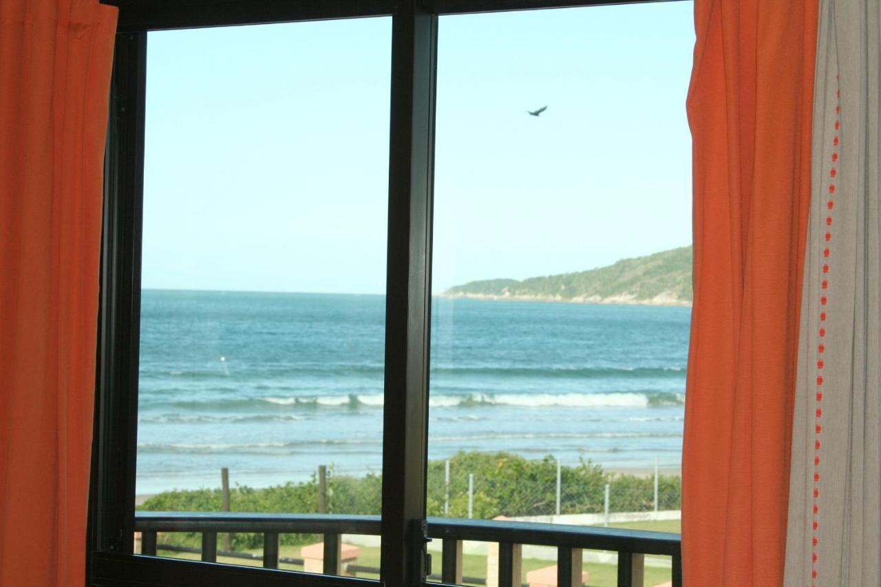 Olhos Verdes Guest House Bombinhas Eksteriør billede