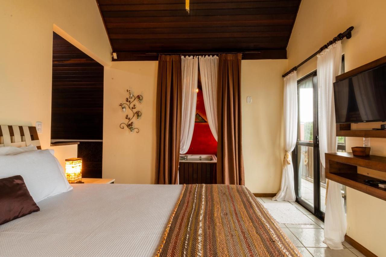 Olhos Verdes Guest House Bombinhas Eksteriør billede